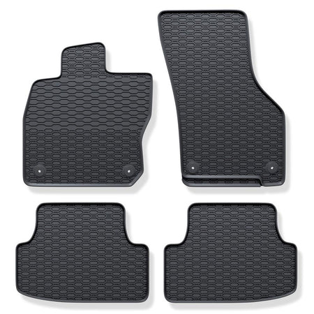 Tappetini auto in gomma Volkswagen Golf 8 MHEV, fabbricazione 11.2020 - presente, carrozzeria hatchback | 925