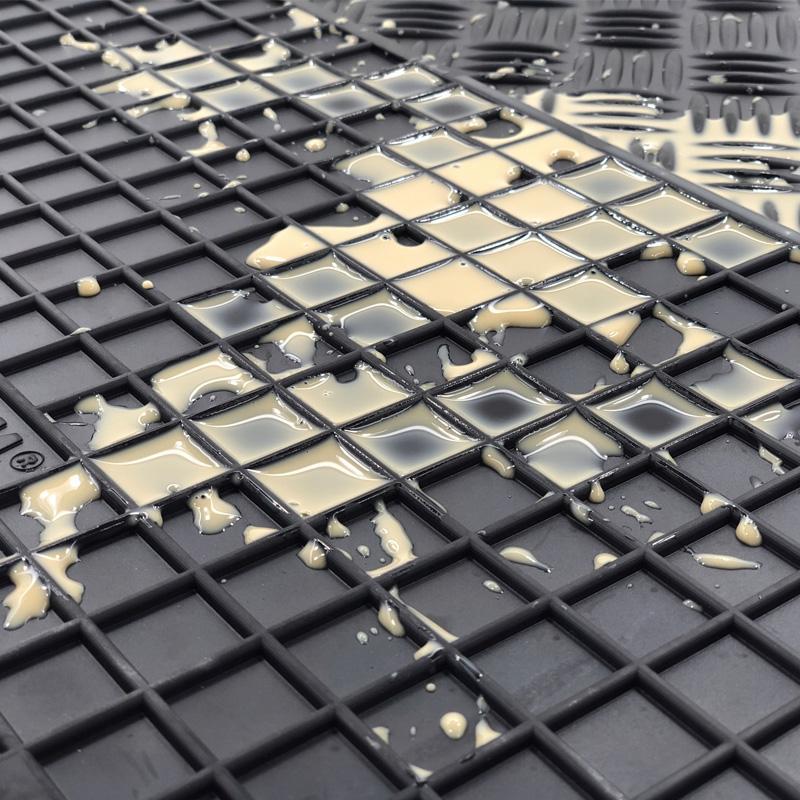 MARGINE DI PROTEZIONE ELEVATO DI CIRCA 1 CM