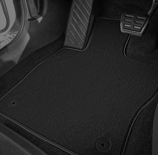 TAPPETINI AUTO IN MOQUETTE