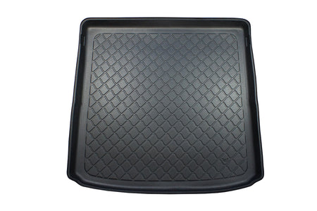 Vasche baule Fiat Tipo Cross Hybrid, carrozzeria auto famigliare, fabbricazione 02.2022 - presente | 193770GRD