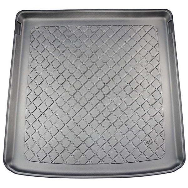 Vasche baule Volkswagen Golf 8, carrozzeria auto famigliare, fabbricazione 11.2020 - presente, bagagliaio con pavimento in posizione superiore | 193883GRD