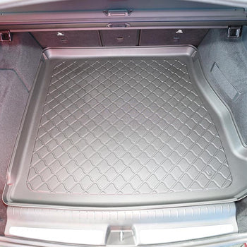 Vasche baule Mercedes Classe C W206 PHEV, carrozzeria auto famigliare, fabbricazione 10.2021 - presente | 194018GRD