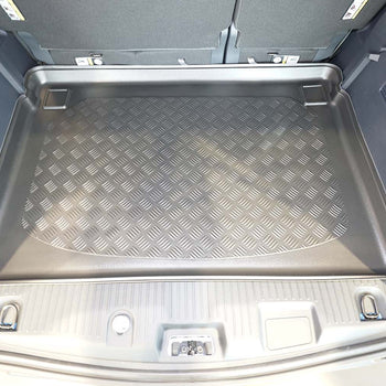 Vasche baule Ford Tourneo Courier II, carrozzeria van, fabbricazione 10.2023 - presente, 5 posti | 194059BSC