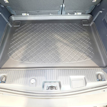 Vasche baule Ford Tourneo Courier II, carrozzeria van, fabbricazione 10.2023 - presente, 5 posti | 194059GRD