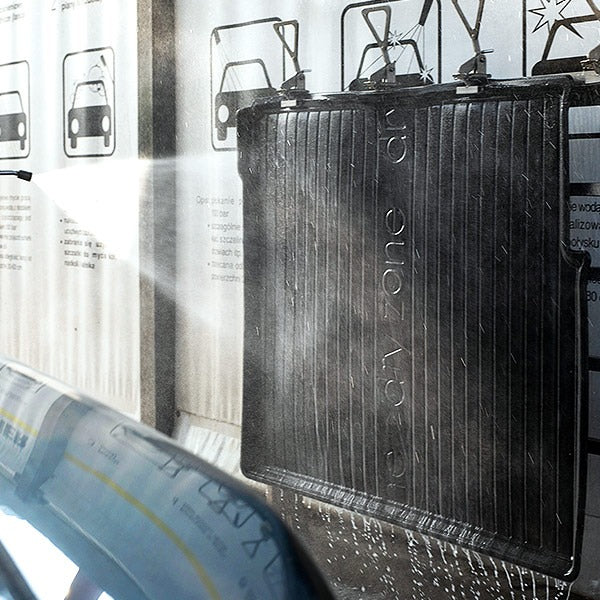 FACILE DA MONTARE E DA PULIRE