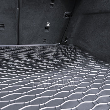 Vasche baule BMW Serie 5 G61, carrozzeria auto famigliare, fabbricazione 05.2024 - presente | 403329