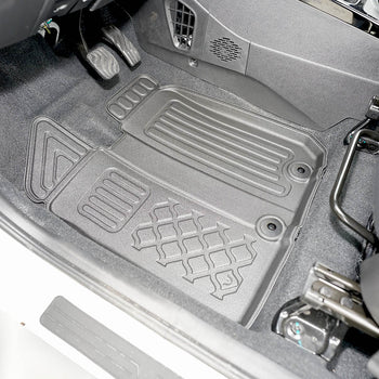 Tappetini auto a vaschetta Dacia Spring electric, fabbricazione 03.2021 - presente, carrozzeria suv prima del facelift | 603064
