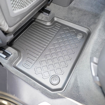 Tappetini auto a vaschetta Volkswagen Touareg III Facelift, fabbricazione 05.2023 - presente, carrozzeria suv | 603902