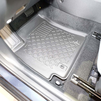Tappetini auto a vaschetta Hyundai Kona II, fabbricazione 04.2023 - presente, carrozzeria suv non corrisponde al modello elettrico | 604223