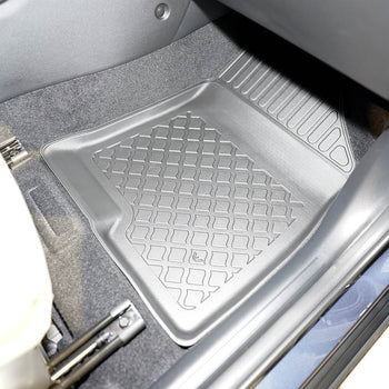 Tappetini auto a vaschetta Hyundai Kona II, fabbricazione 04.2023 - presente, carrozzeria suv non corrisponde al modello elettrico | 604223