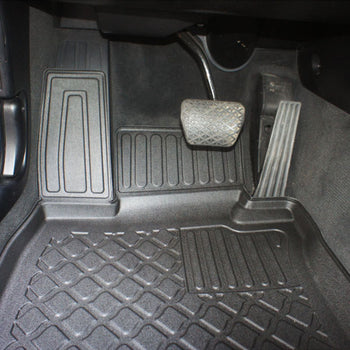 Tappetini auto a vaschetta BMW Serie 5 E61, fabbricazione 06.2004 - 2010, carrozzeria auto famigliare | 602058