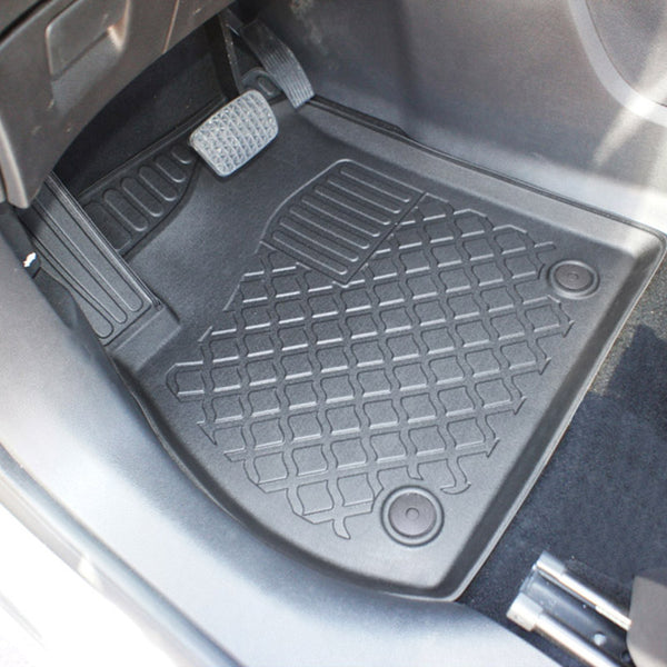 Tappetini auto a vaschetta Opel Zafira C, fabbricazione 01.2012 - 07.2019, carrozzeria van 5-7 posti, senza terza fila | 602865