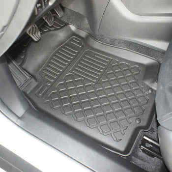Tappetini auto a vaschetta Nissan X-Trail T32, fabbricazione 08.2014 - 12.2021, carrozzeria suv 5-7 posti, senza terza fila | 603271