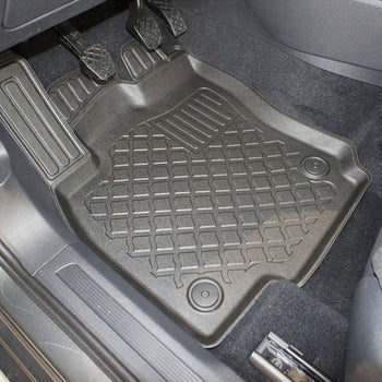 Tappetini auto a vaschetta Volkswagen Touran II, fabbricazione 09.2015 - presente, carrozzeria van 5-7 posti, senza terza fila | 603415