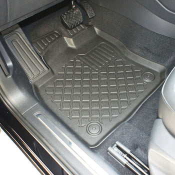 Tappetini auto a vaschetta Volkswagen Tiguan II, fabbricazione 05.2016 - 2024, carrozzeria suv facelift | 603416