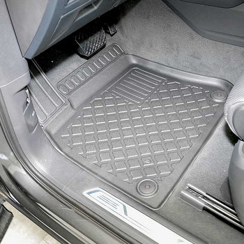 Tappetini auto a vaschetta Volkswagen Touareg III, fabbricazione 07.2018 - presente, carrozzeria suv prima del facelift | 603428