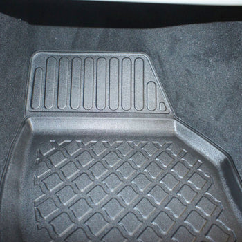 Tappetini auto a vaschetta Volvo V 40 II, fabbricazione 07.2012 - 07.2019, carrozzeria hatchback | 602589