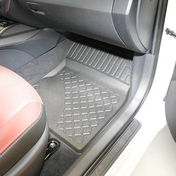 Tappetini auto a vaschetta Toyota Avensis III, fabbricazione 01.2009 - 08.2018, carrozzeria berlina facelift | 602768