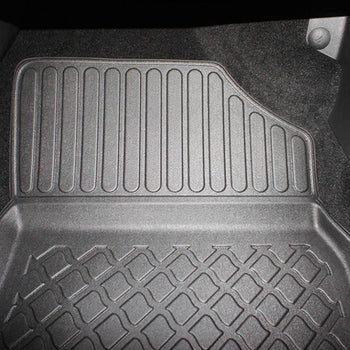 Tappetini auto a vaschetta Peugeot Partner II, fabbricazione 2008 - 08.2018, carrozzeria van 5-7 posti, senza terza fila | 602920