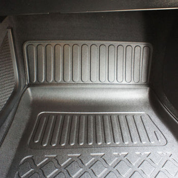 Tappetini auto a vaschetta BMW Serie 5 F11, fabbricazione 03.2010 - 2013, carrozzeria auto famigliare prima del facelift, senza x-drive | 603163