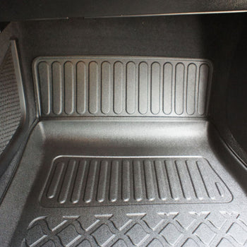 Tappetini auto a vaschetta BMW Serie 5 F10, fabbricazione 03.2010 - 2013, carrozzeria berlina prima del facelift, con x-drive | 603165