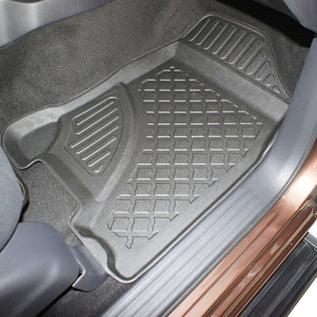 Tappetini auto a vaschetta Mercedes Classe X Clasa X, fabbricazione 01.2016 - presente, carrozzeria pick-up senza l'estintore fissato al passeggero a destra | 603361