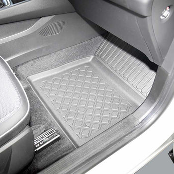 Tappetini auto a vaschetta Renault Captur II Techno MHEV, fabbricazione 05.2022 - presente, carrozzeria suv prima del facelift | 603480