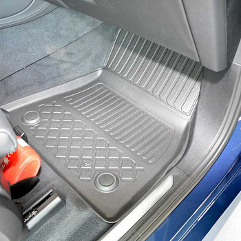 Tappetini auto a vaschetta BMW X5 G05, fabbricazione 11.2018 - presente, carrozzeria suv 5-7 posti, senza terza fila | 603631