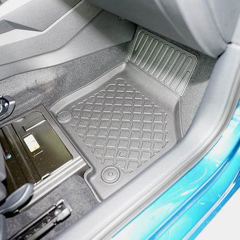 Tappetini auto a vaschetta Audi A3 8Y, fabbricazione 04.2020 - presente, carrozzeria berlina non corrisponde al modello s3 e rs3 | 604100