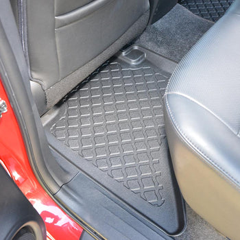 Tappetini auto a vaschetta Toyota Hilux, fabbricazione 09.2016 - presente, carrozzeria pick-up doppia cabina | 603380