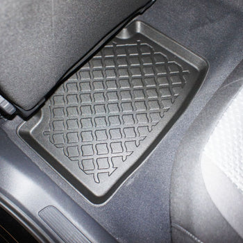 Tappetini auto a vaschetta Volkswagen Passat B8, fabbricazione 12.2014 - 11.2023, carrozzeria auto famigliare | 603412