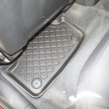 Tappetini auto a vaschetta Audi A3 8Y, fabbricazione 03.2020 - presente, carrozzeria sportback non corrisponde al modello s3 e rs3 | 604100
