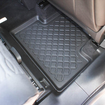 Tappetini auto a vaschetta Opel Zafira C, fabbricazione 01.2012 - 07.2019, carrozzeria van 5-7 posti, senza terza fila | 602865