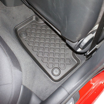 Tappetini auto a vaschetta Audi A3 8V, fabbricazione 08.2012 - 03.2020, carrozzeria hatchback 3 porte | 603210