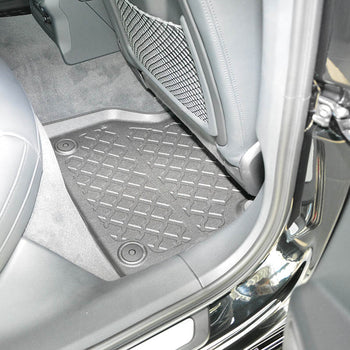 Tappetini auto a vaschetta Audi A6 C8 Quattro, fabbricazione 09.2018 - presente, carrozzeria auto famigliare | 603223
