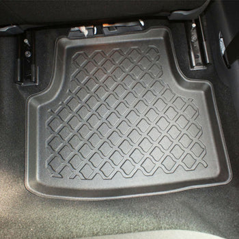 Tappetini auto a vaschetta Skoda Octavia IV PHEV, fabbricazione 09.2020- presente, carrozzeria auto famigliare non corrisponde al modello e-tec mild hybrid | 603283