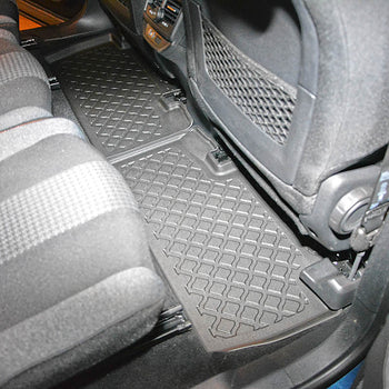 Tappetini auto a vaschetta Peugeot 5008 II, fabbricazione 07.2017 - presente, carrozzeria suv esclusa la 3a fila | 603574