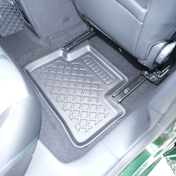 Tappetini auto a vaschetta Peugeot 308 III Plug-in Hybrid, fabbricazione 12.2021 - presente, carrozzeria hatchback non corrisponde al modello ibrido e mhev | 603584