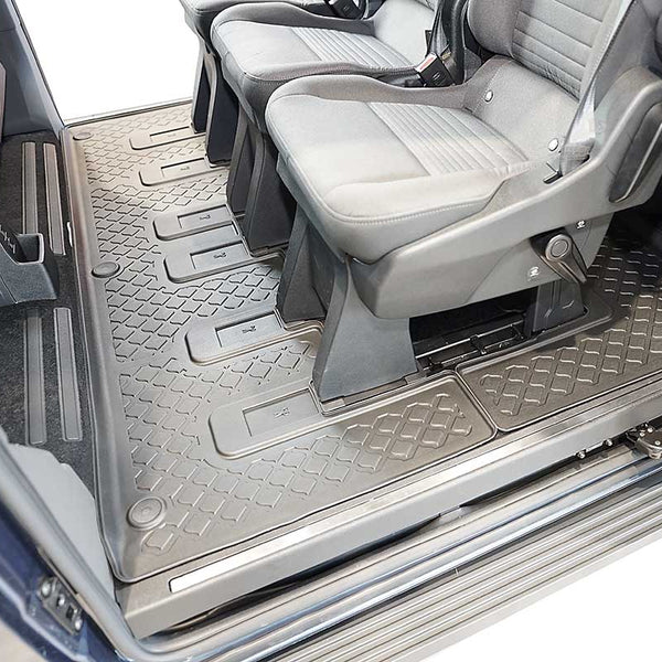 Tappetini auto a vaschetta Ford Tourneo Custom, fabbricazione 01.2013 - 2018, carrozzeria van passo l1 e l2, cambio manuale e automatico, seconda fila | 683145