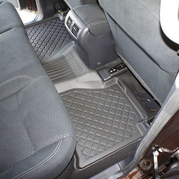 Tappetini auto a vaschetta Nissan Navara, fabbricazione 01.2016 - presente, carrozzeria pick-up doppia cabina | 603274