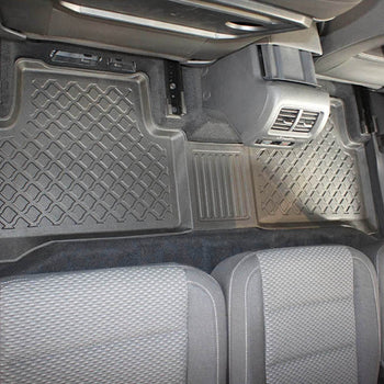 Tappetini auto a vaschetta Volkswagen Touran II, fabbricazione 09.2015 - presente, carrozzeria van 5-7 posti, senza terza fila | 603415