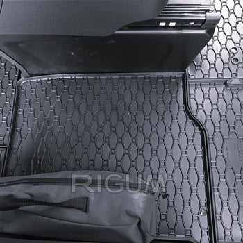 Tappetini auto in gomma Volkswagen T7 Caravelle, fabbricazione 2025 - presente, carrozzeria van 2 posti, tunnel incluso | 906226