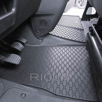 Tappetini auto in gomma Nissan Interstar, fabbricazione 2025 - presente, carrozzeria van 3 posti | 906547