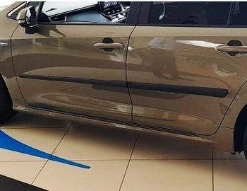 Modanatura laterale della carrozzeria Honda Civic IX, fabbricazione 03.2012 - 02.2017, carrozzeria hatchback | F-16/14