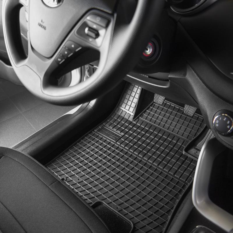 PROTEZIONE RINFORZATA SUL BATTITACCO DEL CONDUCENTE