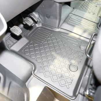 Tappetini auto a vaschetta Ford Transit Custom, fabbricazione 01.2013 - 06.2023, carrozzeria van 2 posti, automatico | 653125