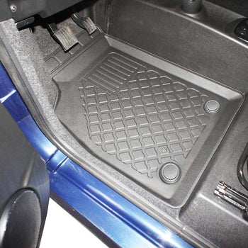 Tappetini auto a vaschetta Microcar Due 6, fabbricazione 03.2020 - presente, carrozzeria hatchback | 653750