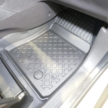 Tappetini auto a vaschetta Ford Transit Courier II, fabbricazione 06.2014 - presente, carrozzeria van 2 posti, set completo per sedili anteriori | 654056