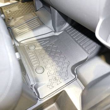 Tappetini auto a vaschetta Ford Transit Custom, fabbricazione 01.2013 - 06.2023, carrozzeria van 2 posti, automatico | 653125