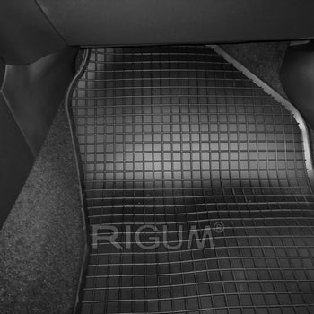 Tappetini auto in gomma Toyota Corolla XII Hybrid, fabbricazione 03.2019 - presente, carrozzeria auto famigliare | 904918